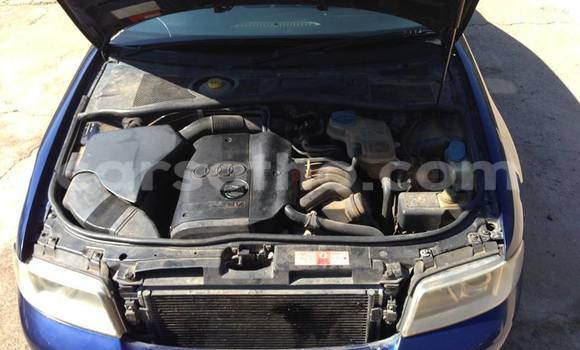 Sayi Na hannu Audi A4 Blue Mota in Maseru a Maseru Sayi Na hannu Audi A4 Blue Mota in Maseru a Maseru