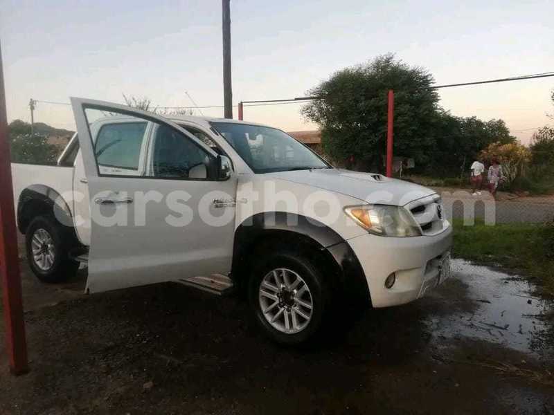 Big with watermark toyota hilux mafeteng mafeteng 27030