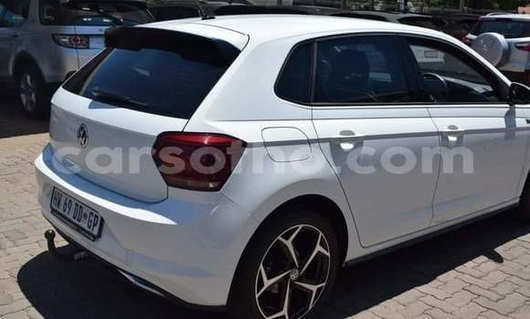 Acheter Occasion Voiture Volkswagen Polo Blanc à Maseru, Maseru Acheter Occasion Voiture Volkswagen Polo Blanc à Maseru, Maseru