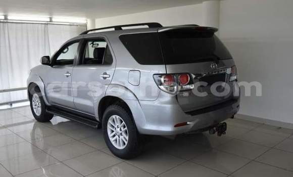 Buy Used Toyota Fortuner Silver Car in Maseru in Maseru Buy Used Toyota Fortuner Silver Car in Maseru in Maseru