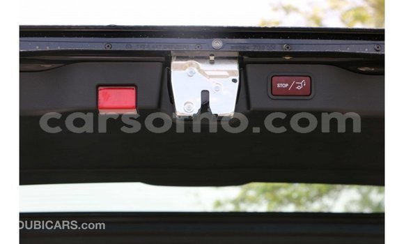 Acheter Import Voiture Mercedes-Benz 250 Noir à Import - Dubai, Maseru Acheter Import Voiture Mercedes-Benz 250 Noir à Import - Dubai, Maseru