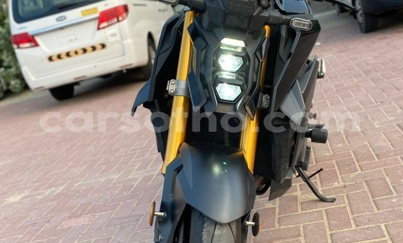 Buy Used Suzuki GSX-S Black Bike in Maseru in Maseru Buy Used Suzuki GSX-S Black Bike in Maseru in Maseru