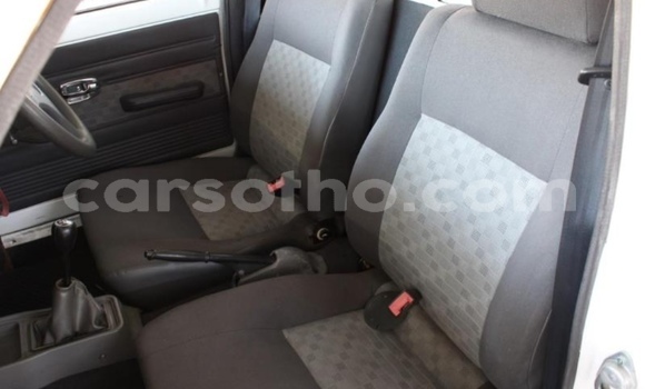 Acheter Occasion Voiture Nissan Pickup Blanc à Maputsoe, Leribe Acheter Occasion Voiture Nissan Pickup Blanc à Maputsoe, Leribe