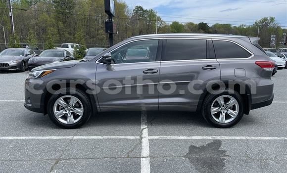 اشتري مستعمل Toyota Highlander Other سيارة في Hlotse في Leribe