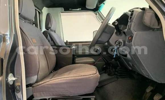Sayi Na hannu Toyota Land Cruiser Black Mota in Maseru a Maseru Sayi Na hannu Toyota Land Cruiser Black Mota in Maseru a Maseru