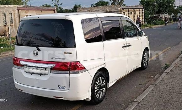 Acheter Occasion Voiture Toyota Hiace Blanc à Maseru, Maseru Acheter Occasion Voiture Toyota Hiace Blanc à Maseru, Maseru