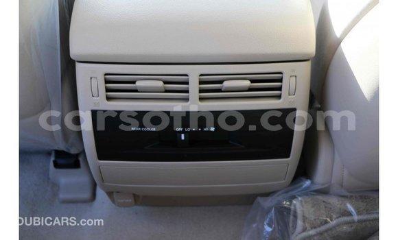 Acheter Import Voiture Toyota Land Cruiser Noir à Import - Dubai, Maseru Acheter Import Voiture Toyota Land Cruiser Noir à Import - Dubai, Maseru