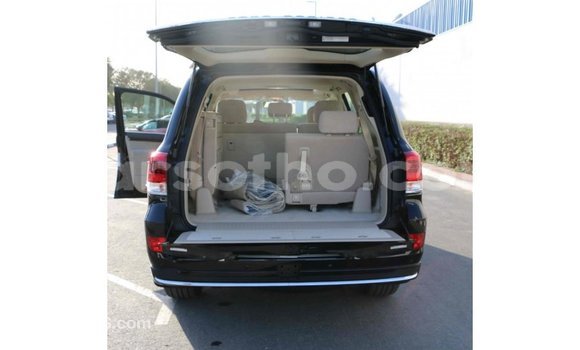 Acheter Import Voiture Toyota Land Cruiser Noir à Import - Dubai, Maseru Acheter Import Voiture Toyota Land Cruiser Noir à Import - Dubai, Maseru