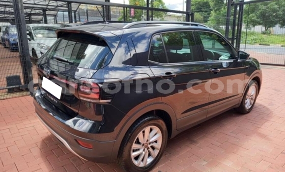 Acheter Occasion Voiture Volkswagen T-Roc Autre à Maputsoe, Leribe Acheter Occasion Voiture Volkswagen T-Roc Autre à Maputsoe, Leribe