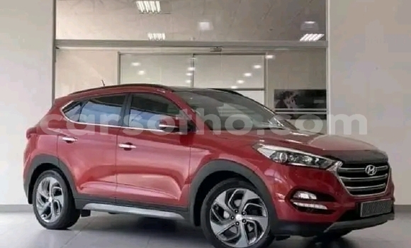 Acheter Occasion Voiture Hyundai Tucson Rouge à Maseru, Maseru Acheter Occasion Voiture Hyundai Tucson Rouge à Maseru, Maseru