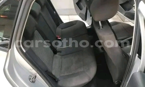 Acheter Occasion Voiture Volkswagen Polo Gris à Maseru, Maseru Acheter Occasion Voiture Volkswagen Polo Gris à Maseru, Maseru