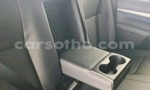 اشتري مستعمل Toyota Hilux White سيارة في Maseru في Maseru اشتري مستعمل Toyota Hilux White سيارة في Maseru في Maseru