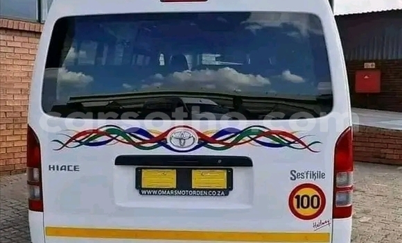 اشتري مستعمل Toyota Hiace White سيارة في Maseru في Maseru اشتري مستعمل Toyota Hiace White سيارة في Maseru في Maseru