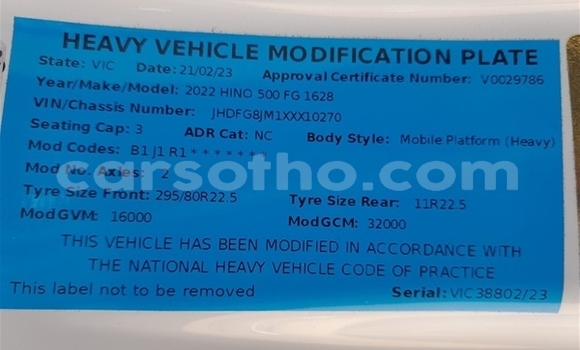 Sayi Na hannu Hino 300 Series White Babbar mota in Maseru a Maseru Sayi Na hannu Hino 300 Series White Babbar mota in Maseru a Maseru