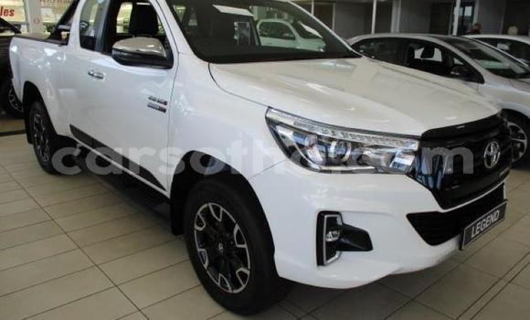 Acheter Occasion Voiture Toyota Hilux Blanc à Maseru, Maseru Acheter Occasion Voiture Toyota Hilux Blanc à Maseru, Maseru