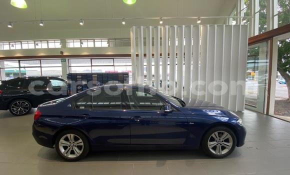 Acheter Occasion Voiture BMW 3–Series Bleu à Maseru, Maseru Acheter Occasion Voiture BMW 3–Series Bleu à Maseru, Maseru