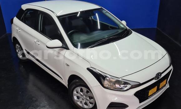 Buy Used Hyundai i20 White Car in Maseru in Maseru Buy Used Hyundai i20 White Car in Maseru in Maseru