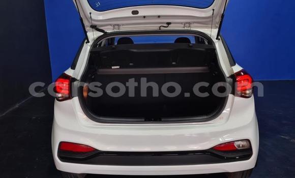 Buy Used Hyundai i20 White Car in Maseru in Maseru Buy Used Hyundai i20 White Car in Maseru in Maseru
