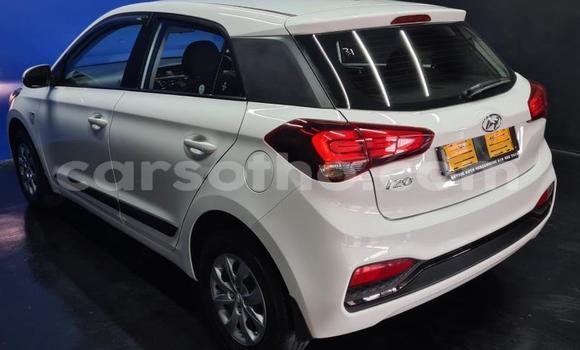 Buy Used Hyundai i20 White Car in Maseru in Maseru Buy Used Hyundai i20 White Car in Maseru in Maseru