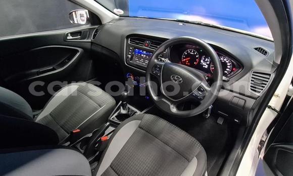 Buy Used Hyundai i20 White Car in Maseru in Maseru Buy Used Hyundai i20 White Car in Maseru in Maseru