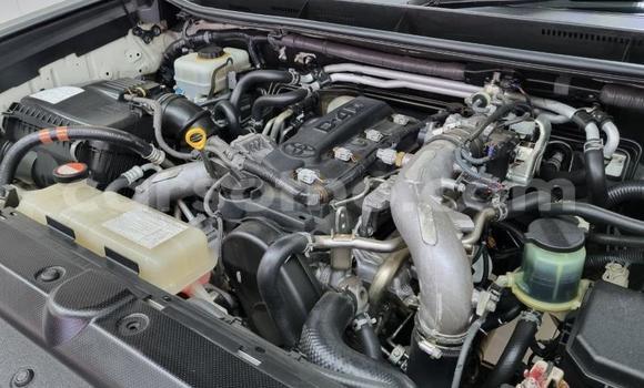 Acheter Occasion Voiture Toyota Land Cruiser Prado Blanc à Maseru, Maseru Acheter Occasion Voiture Toyota Land Cruiser Prado Blanc à Maseru, Maseru