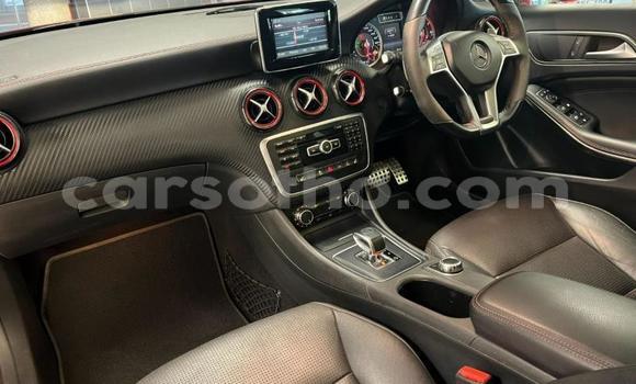 Acheter Occasion Voiture Mercedes-Benz A–Class Rouge à Maseru, Maseru Acheter Occasion Voiture Mercedes-Benz A–Class Rouge à Maseru, Maseru