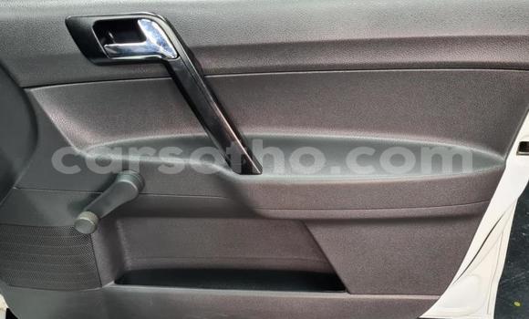 Acheter Occasion Voiture Volkswagen Polo Blanc à Maseru, Maseru Acheter Occasion Voiture Volkswagen Polo Blanc à Maseru, Maseru