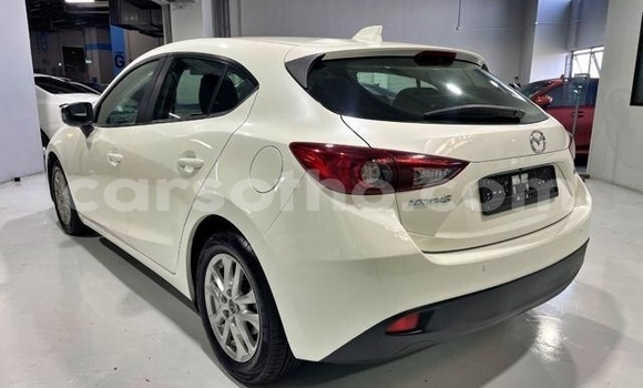 Sayi Na hannu Mazda 3 White Mota in Maputsoe a Leribe Sayi Na hannu Mazda 3 White Mota in Maputsoe a Leribe