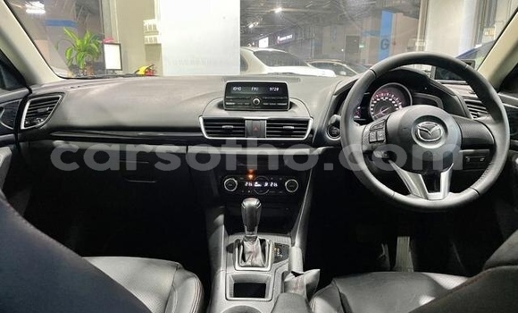Sayi Na hannu Mazda 3 White Mota in Maputsoe a Leribe Sayi Na hannu Mazda 3 White Mota in Maputsoe a Leribe