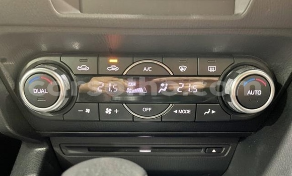 Sayi Na hannu Mazda 3 White Mota in Maputsoe a Leribe Sayi Na hannu Mazda 3 White Mota in Maputsoe a Leribe