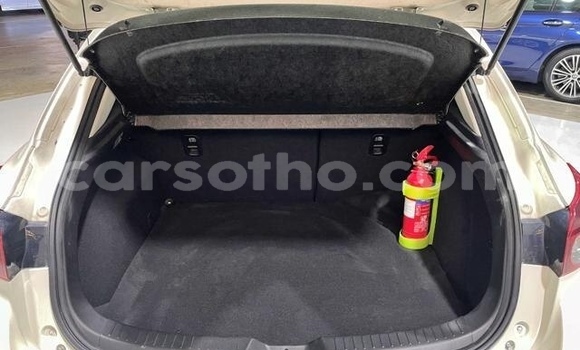 Sayi Na hannu Mazda 3 White Mota in Maputsoe a Leribe Sayi Na hannu Mazda 3 White Mota in Maputsoe a Leribe