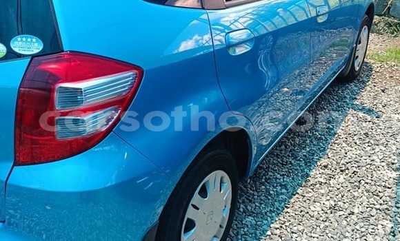Sayi Na hannu Toyota Vitz Blue Mota in Mafeteng a Mafeteng Sayi Na hannu Toyota Vitz Blue Mota in Mafeteng a Mafeteng