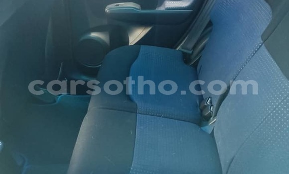 Sayi Na hannu Toyota Vitz Blue Mota in Mafeteng a Mafeteng Sayi Na hannu Toyota Vitz Blue Mota in Mafeteng a Mafeteng