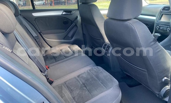 Sayi Na hannu Volkswagen Golf Blue Mota in Import - Dubai a Maseru Sayi Na hannu Volkswagen Golf Blue Mota in Import - Dubai a Maseru