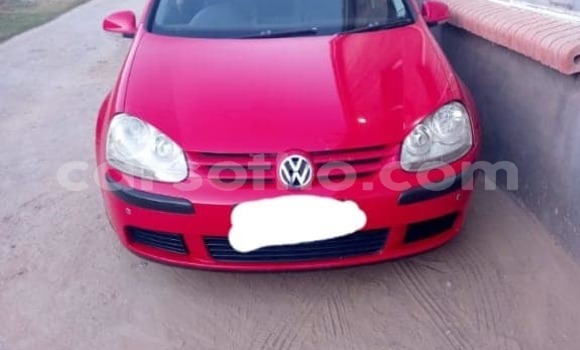 Sayi Na hannu Mazda 2 Red Mota in Hlotse a Leribe