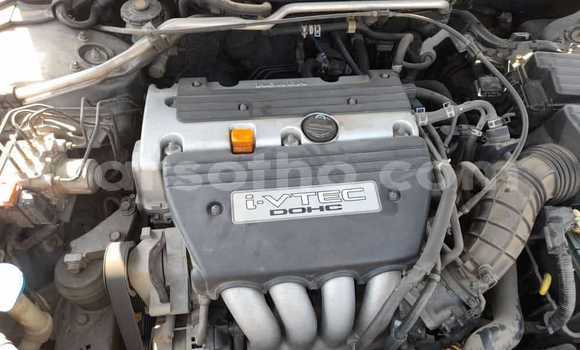 Acheter Occasion Voiture Honda Accord Noir à Import - Dubai, Maseru Acheter Occasion Voiture Honda Accord Noir à Import - Dubai, Maseru