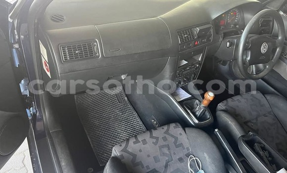 Acheter Occasion Voiture Volkswagen Golf Bleu à Butha–Buthe, Thaba-Tseka Acheter Occasion Voiture Volkswagen Golf Bleu à Butha–Buthe, Thaba-Tseka