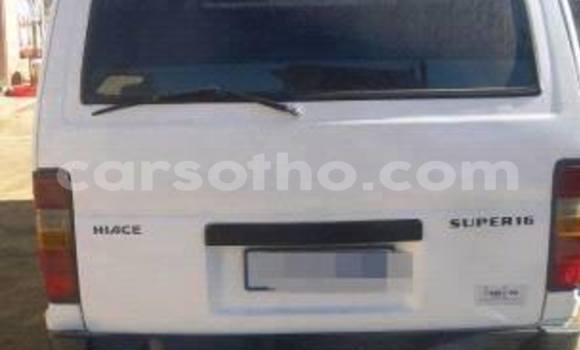 Sayi Na hannu Toyota Hiace White Mota in Maseru a Maseru Sayi Na hannu Toyota Hiace White Mota in Maseru a Maseru