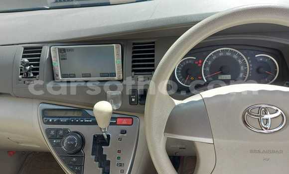 Acheter Occasion Voiture Toyota ISis Blanc à Mafeteng, Mafeteng Acheter Occasion Voiture Toyota ISis Blanc à Mafeteng, Mafeteng