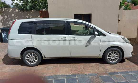 Acheter Occasion Voiture Toyota ISis Blanc à Mafeteng, Mafeteng Acheter Occasion Voiture Toyota ISis Blanc à Mafeteng, Mafeteng