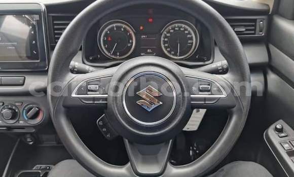 Sayi Na hannu Suzuki Ertiga White Mota in Maseru a Maseru Sayi Na hannu Suzuki Ertiga White Mota in Maseru a Maseru