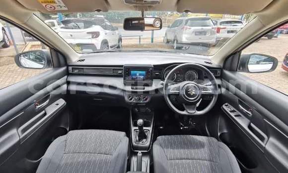 Sayi Na hannu Suzuki Ertiga White Mota in Maseru a Maseru Sayi Na hannu Suzuki Ertiga White Mota in Maseru a Maseru