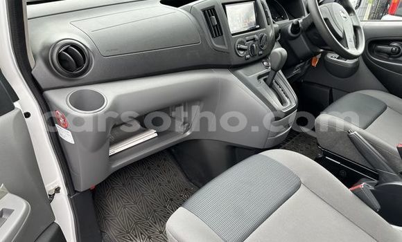 Acheter Occasion Voiture Nissan NV200 Blanc à Maseru, Maseru Acheter Occasion Voiture Nissan NV200 Blanc à Maseru, Maseru