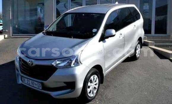 Sayi Na hannu Toyota Avanza Silver Mota in Maseru a Maseru Sayi Na hannu Toyota Avanza Silver Mota in Maseru a Maseru