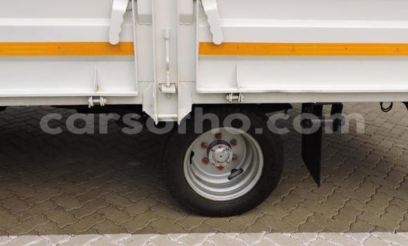 Acheter Occasion Utilitaire Toyota Dyna Blanc à Maseru, Maseru Acheter Occasion Utilitaire Toyota Dyna Blanc à Maseru, Maseru