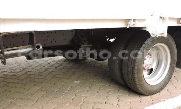 Acheter Occasion Utilitaire Toyota Dyna Blanc à Maseru, Maseru Acheter Occasion Utilitaire Toyota Dyna Blanc à Maseru, Maseru