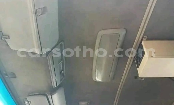 Sayi Na hannu Hino 300 Series White Babbar mota in Maseru a Maseru Sayi Na hannu Hino 300 Series White Babbar mota in Maseru a Maseru