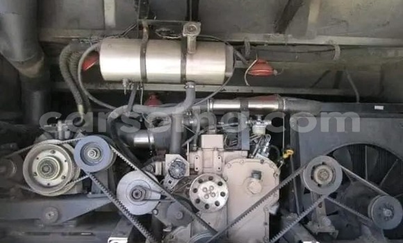 Sayi Na hannu Komatsu D31S White Babbar mota in Maseru a Maseru Sayi Na hannu Komatsu D31S White Babbar mota in Maseru a Maseru