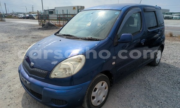 اشتري مستعمل Toyota FunCargo Blue سيارة في Maseru في Maseru اشتري مستعمل Toyota FunCargo Blue سيارة في Maseru في Maseru
