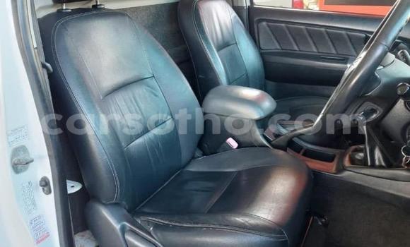 اشتري مستعمل Toyota Hilux White سيارة في Maseru في Maseru اشتري مستعمل Toyota Hilux White سيارة في Maseru في Maseru